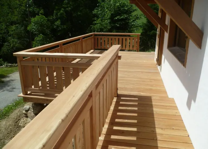 La Cour Notre-Dame-de-Bellecombe