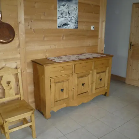 Alpesi faház La Cour *
